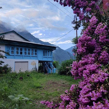 The Nook, Sainj Hostel Exterior photo
